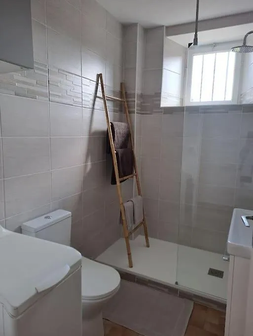 Appartement Chez Beatrice à Saint-Jouan-des-Guérets 0*,